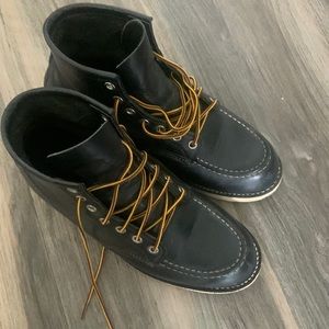 Mens size 7 redwing boots